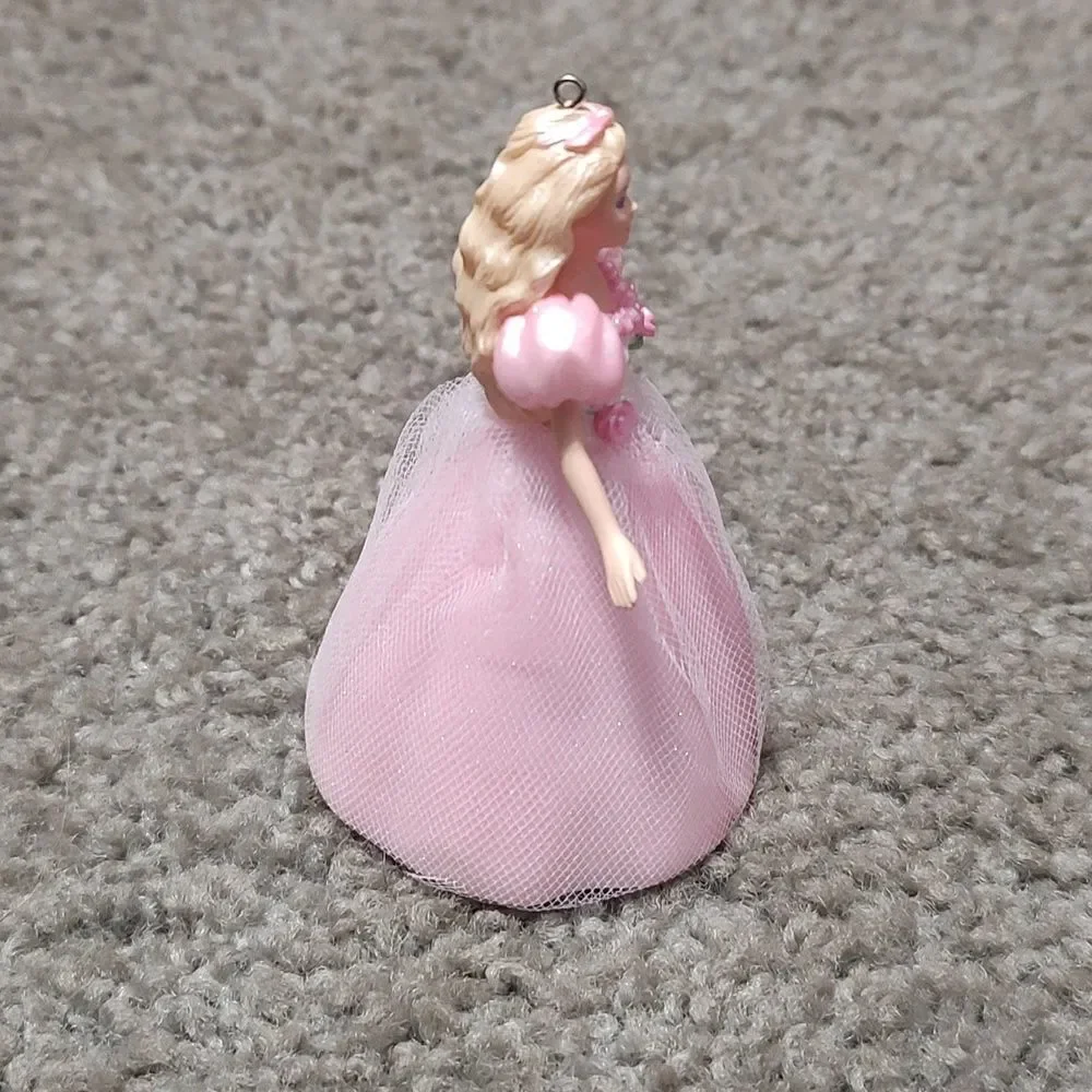 Barbie 1996 Springtime Collectors Series Ornament NIB